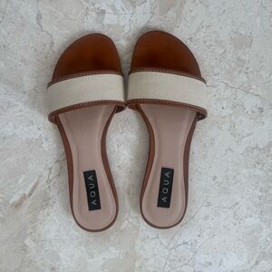 Aqua Slide Sandals size 8